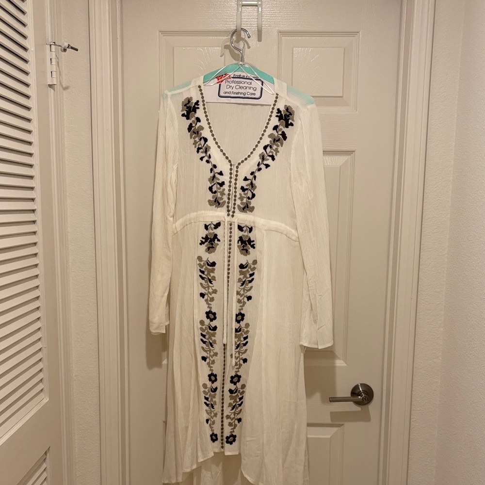 Lovestitch Ivory Dress with Brown and Gray Embroidery. New. Never worn.